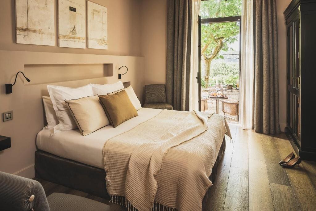 Les Lodges Sainte-Victoire Hotel & Spa - View 2
