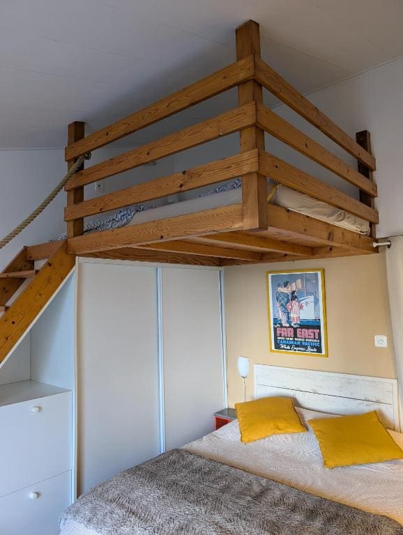 Les Yeux Bleus Bed & Breakfast - View 7