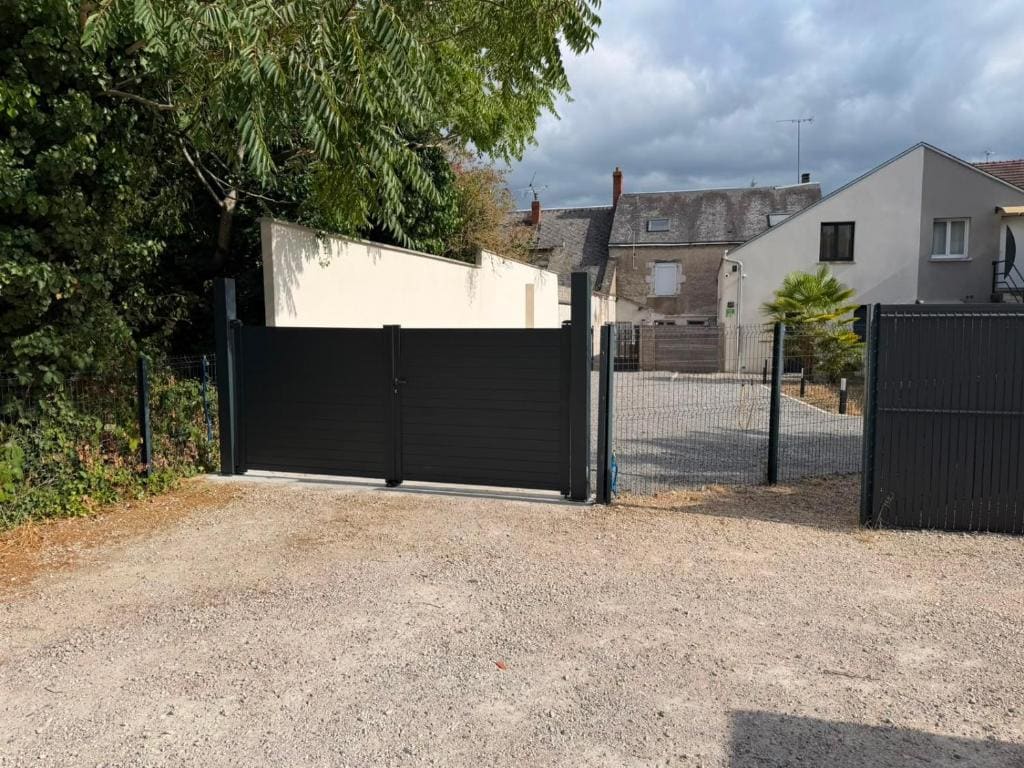 Loft de charme avec parking, jardin et terrasse - View 3