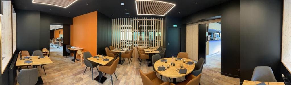 Hôtel du Puy Ferrand , Restaurant La Table de l'Ours - View 3