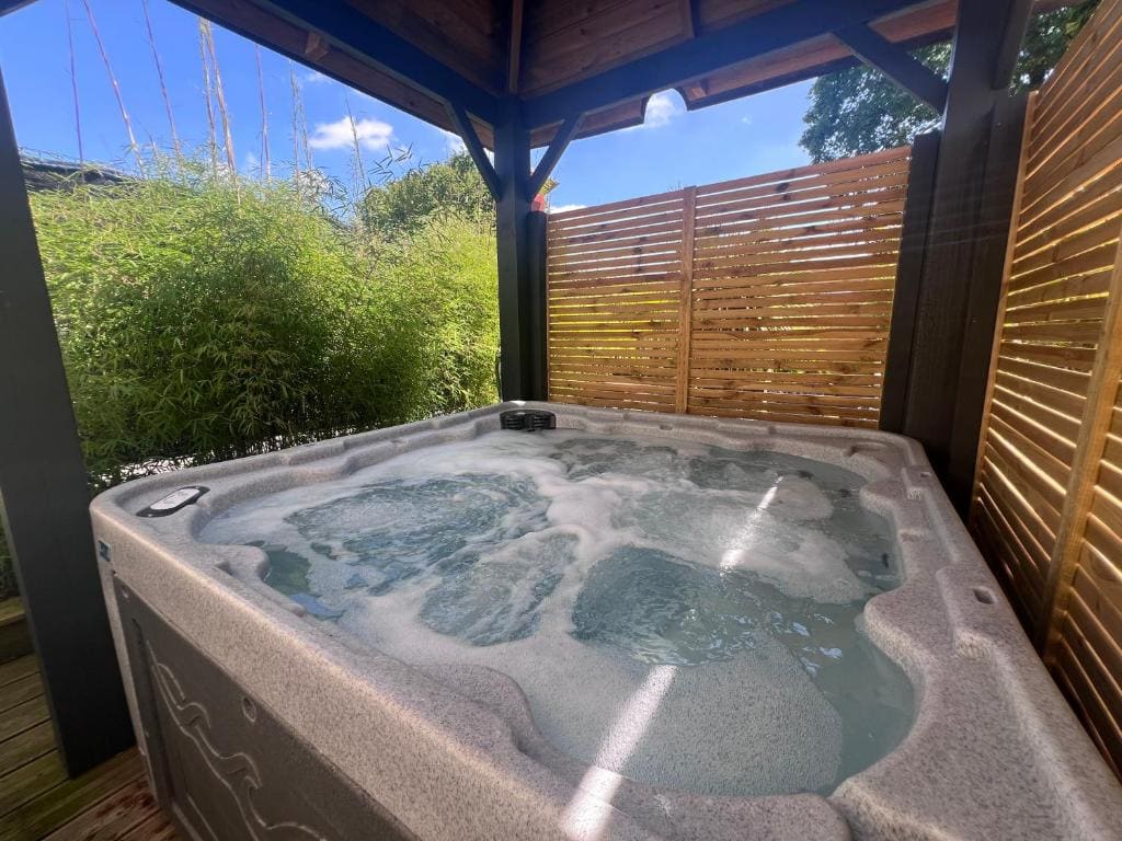 LoveRoom avec SPA privatif Plélo — Ansicht 5