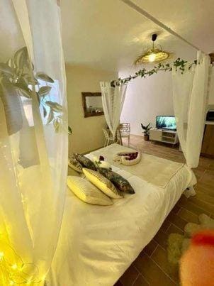 LOVER'S ROOM TROPIC - View 5