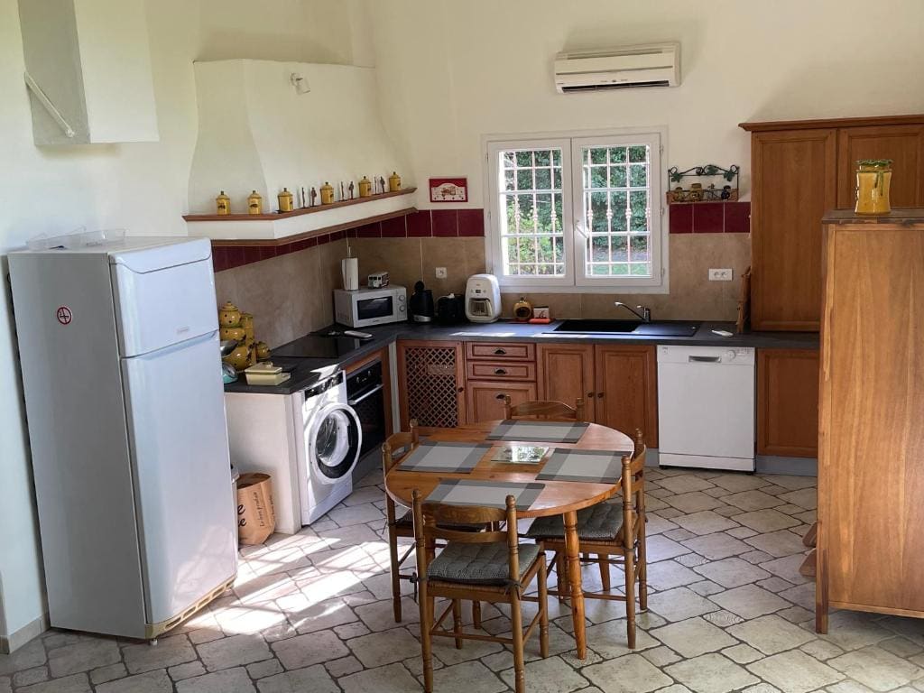Maison d'hôte en Provence avec petit déjeuner - View 2