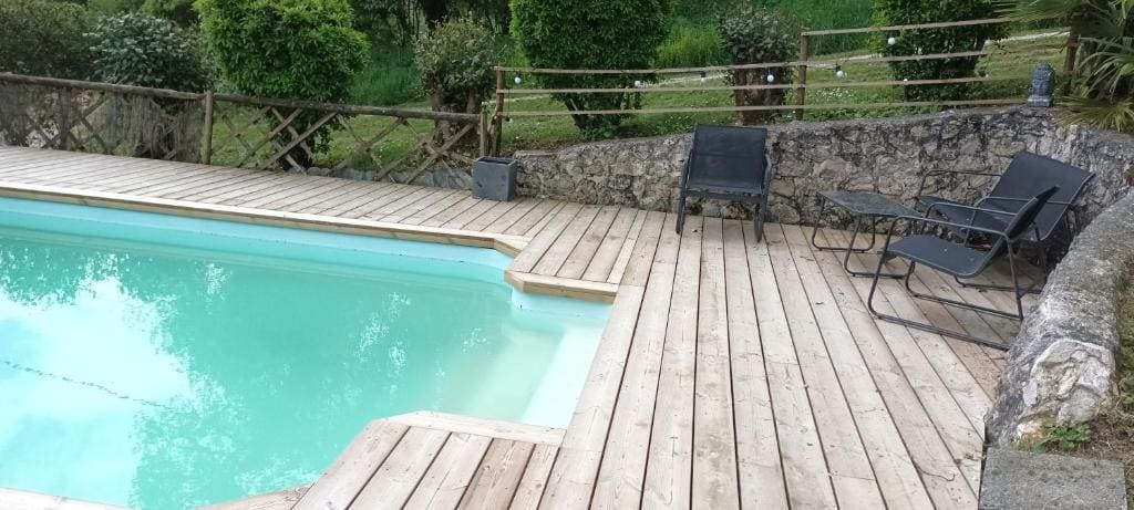 Les Gîtes du Hameau avec piscine - View 2