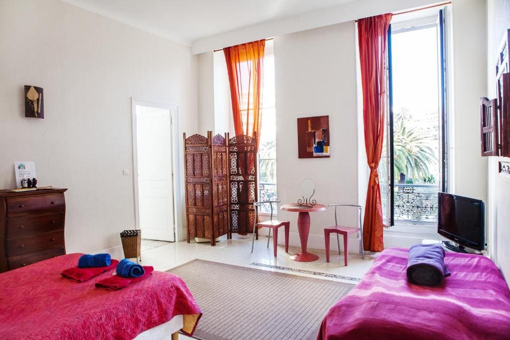 Nice Riviera Sweet Home Chambres d'hotes - View 3