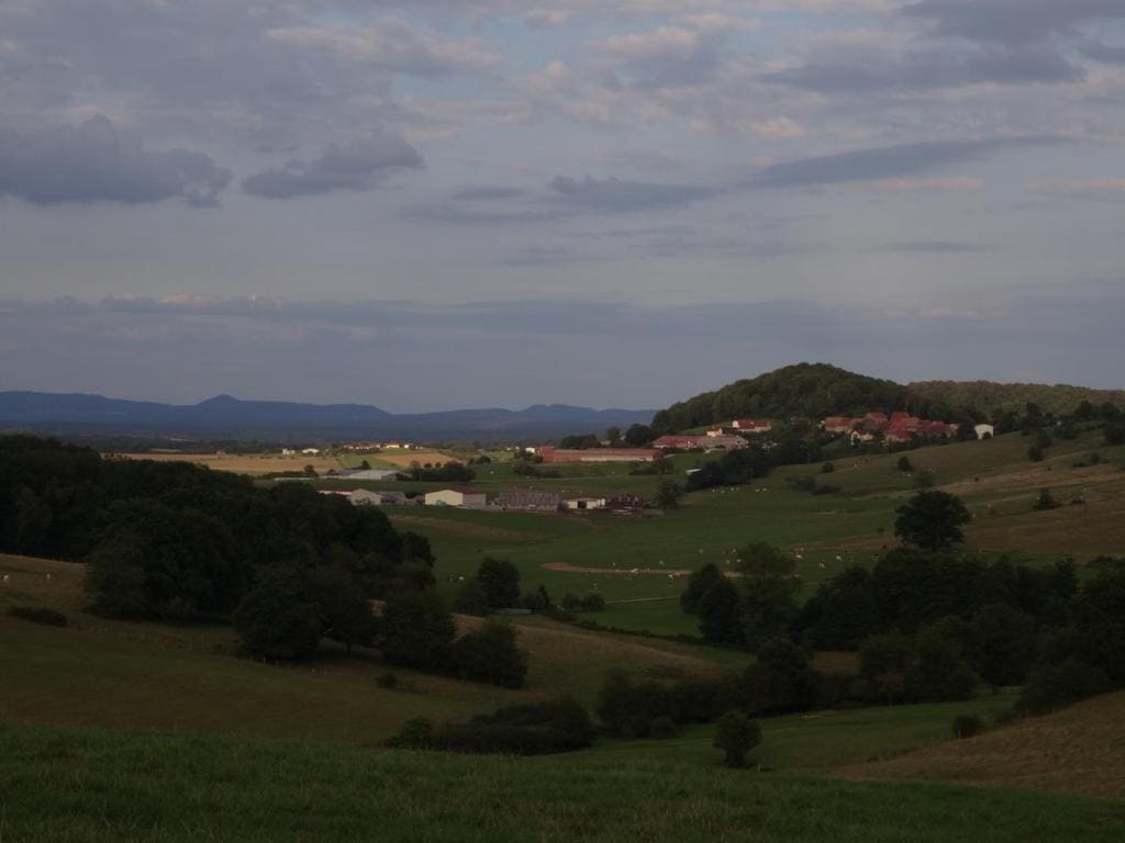 Ô prés d'ici Chambres d'hôtes — Hauptbild