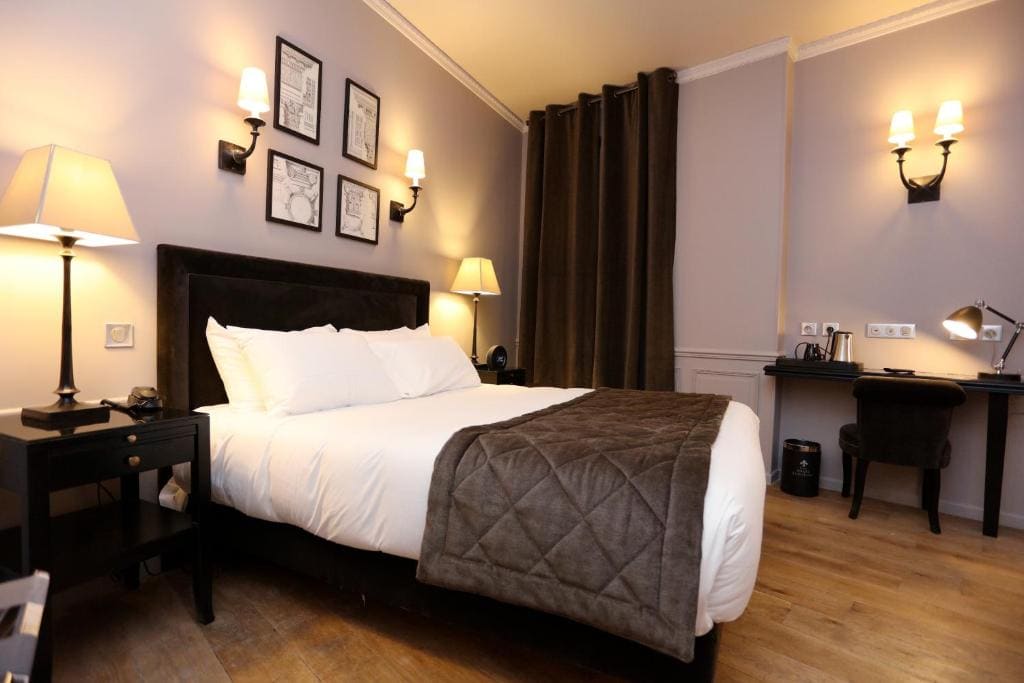Hotel Saint-Louis Pigalle - View 7