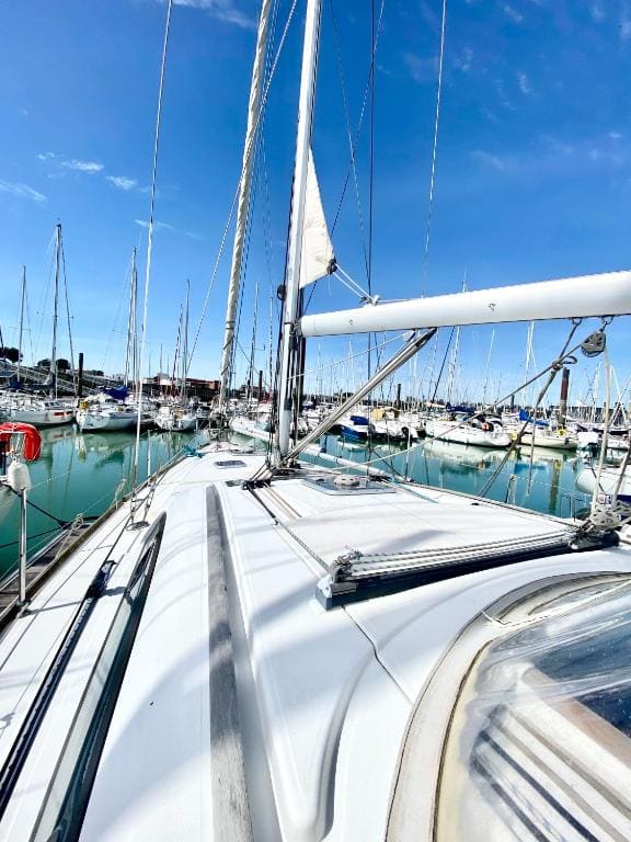 Expérience maritime sur un voilier à La Rochelle - View 7