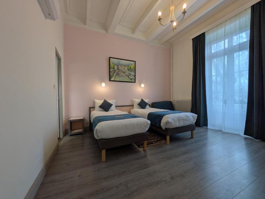 Will's Hotel - View 2