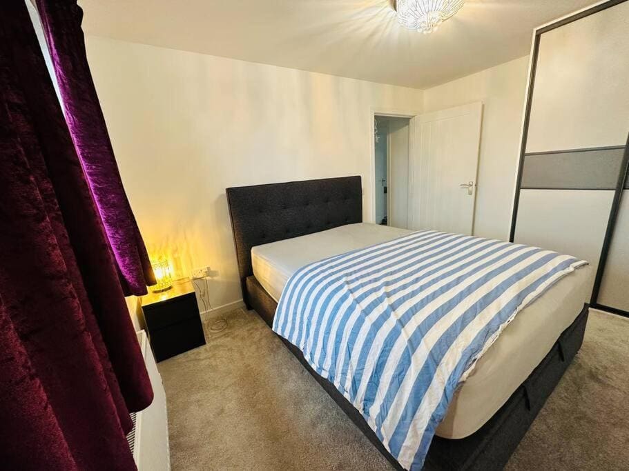 5 Bedroom House near Edinburgh Airport & Murrayfield Stadium - View 2