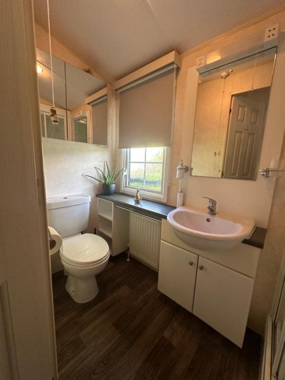 56 Main Park Caravan Hire Lillardsedge Holiday Park Jedburgh - View 3