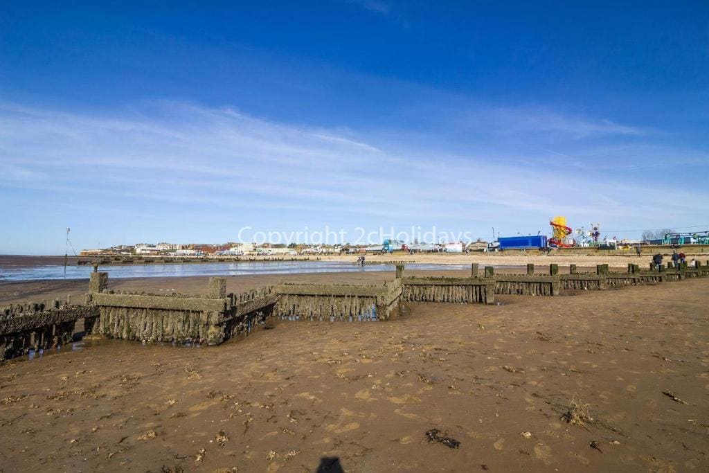 Hunstanton Beach Caravan - View 5