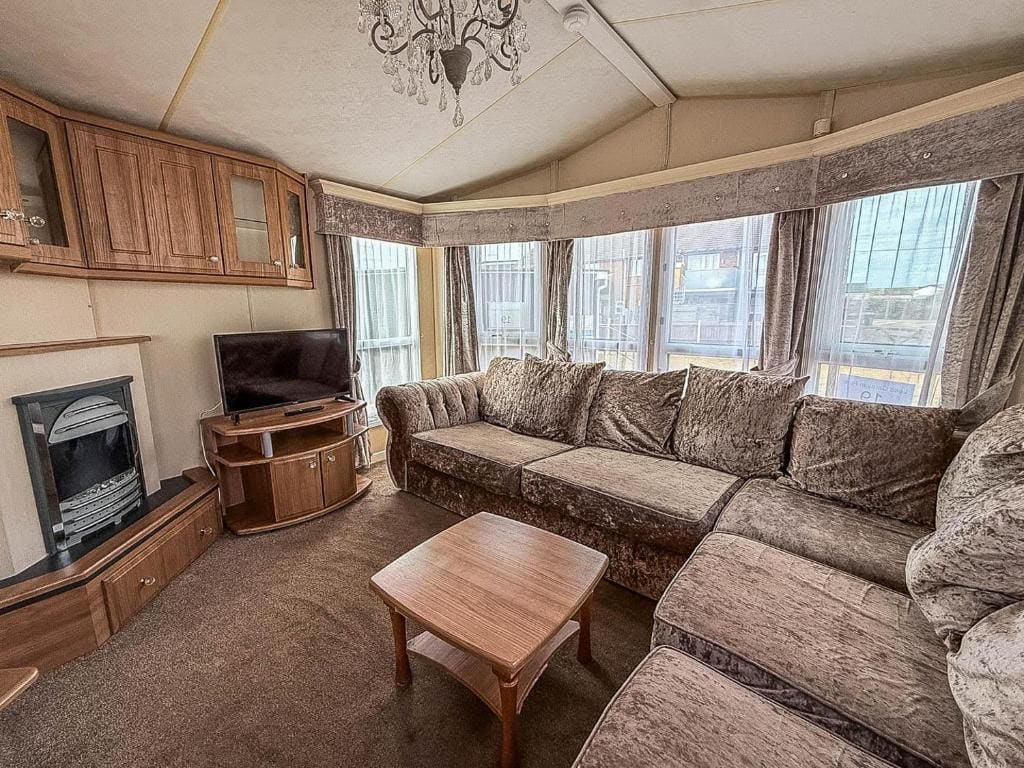 Hunstanton Beach Caravan - View 7