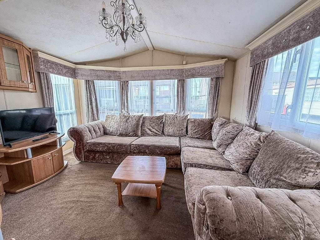 Hunstanton Beach Caravan - View 4