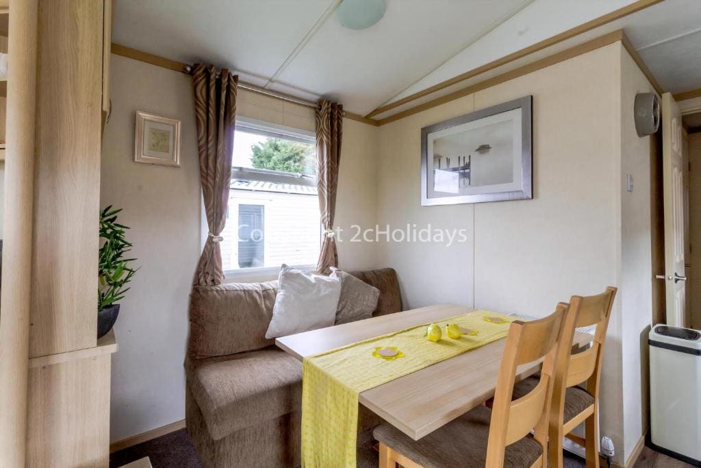 Orchards Haven Clacton Essex - View 6