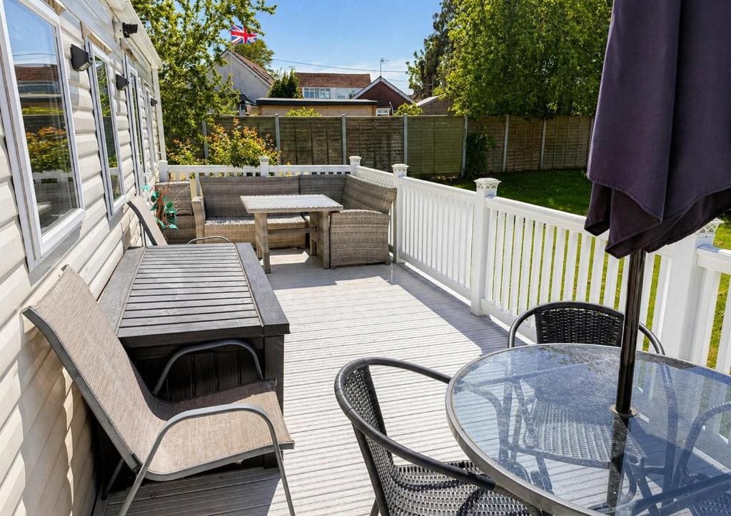 Orchards Haven Clacton Essex - View 4