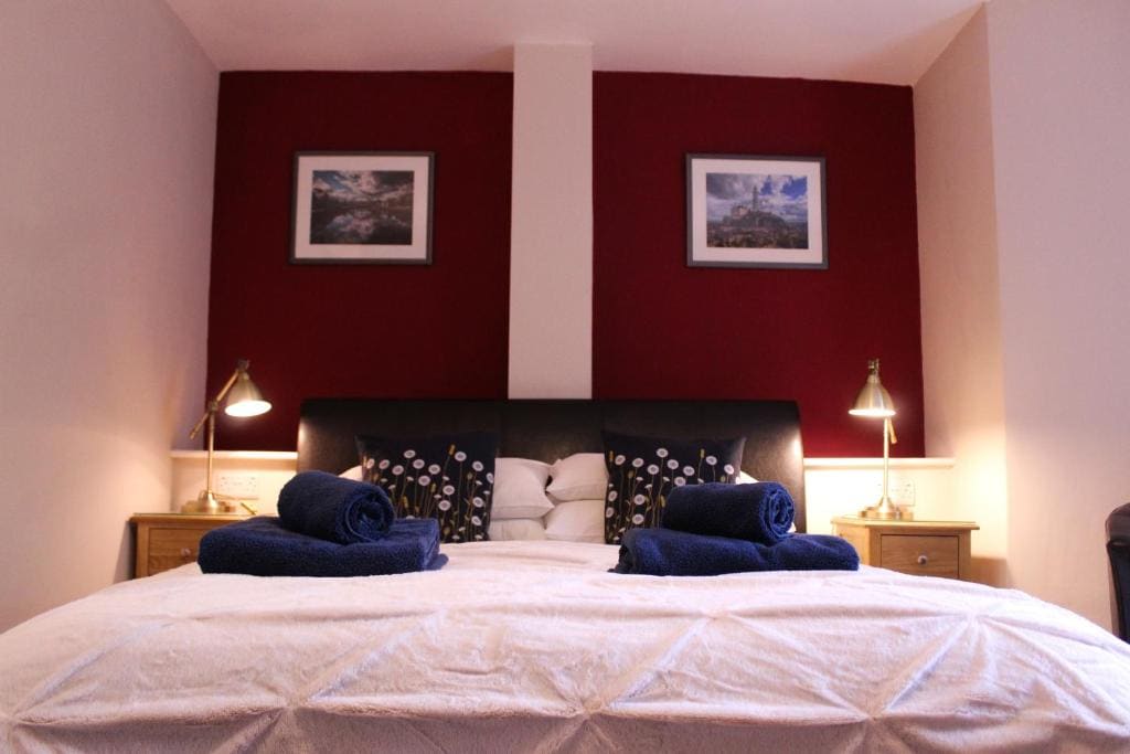 Acomb Lodge - View 6