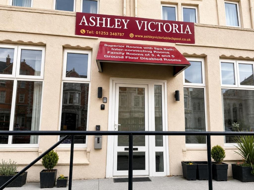 Ashley Victoria - Main view
