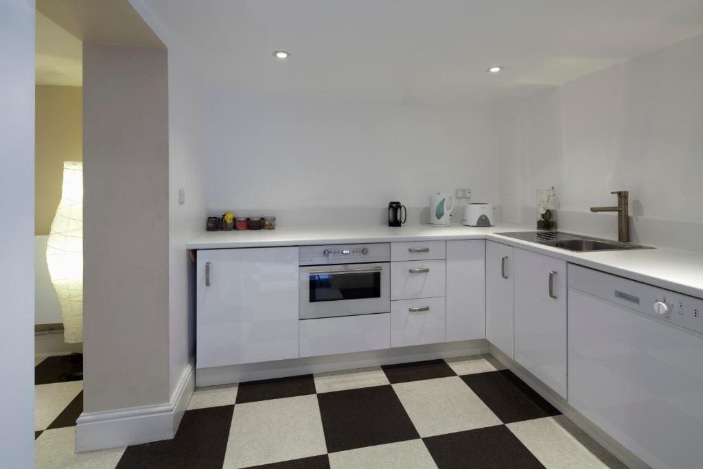 B&B Belgravia - View 5
