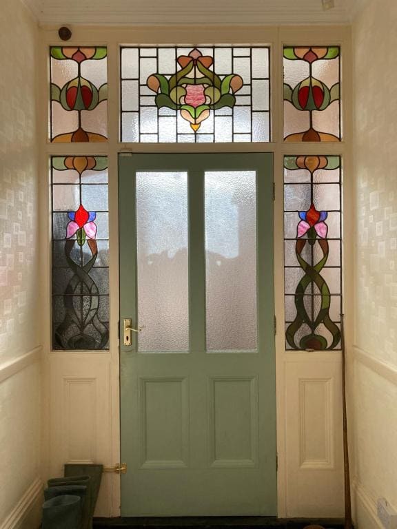 Beautiful sunlit room, 2 mins from beach, private garden - Vista 5