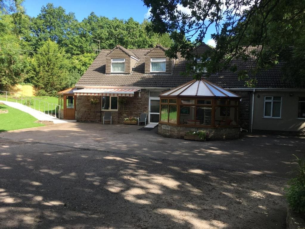 Bedrock Lodge - View 3