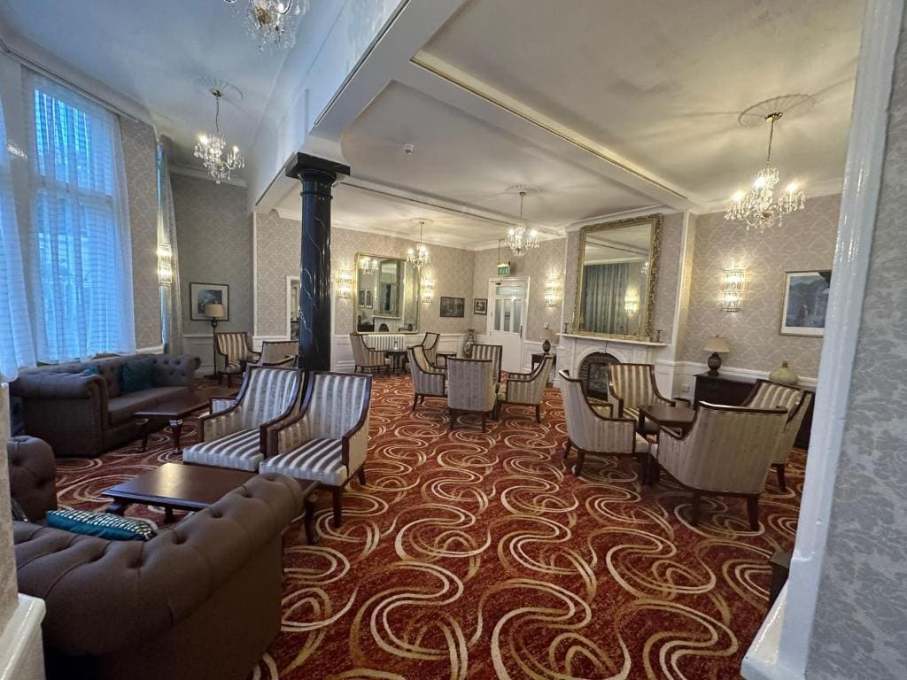Botleigh Grange Hotel - View 3