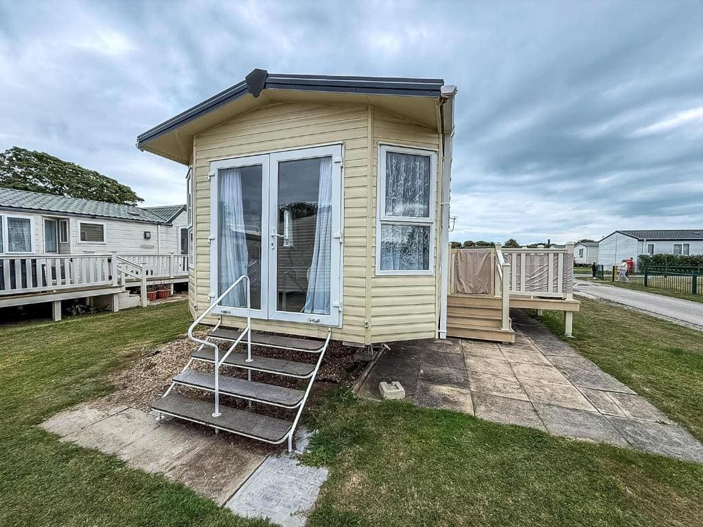 Sunnydale Park Skegness - Main view