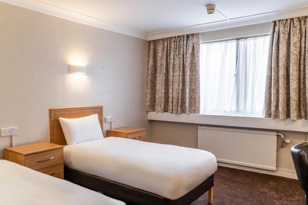 Coventry Hill Hotel - View 6