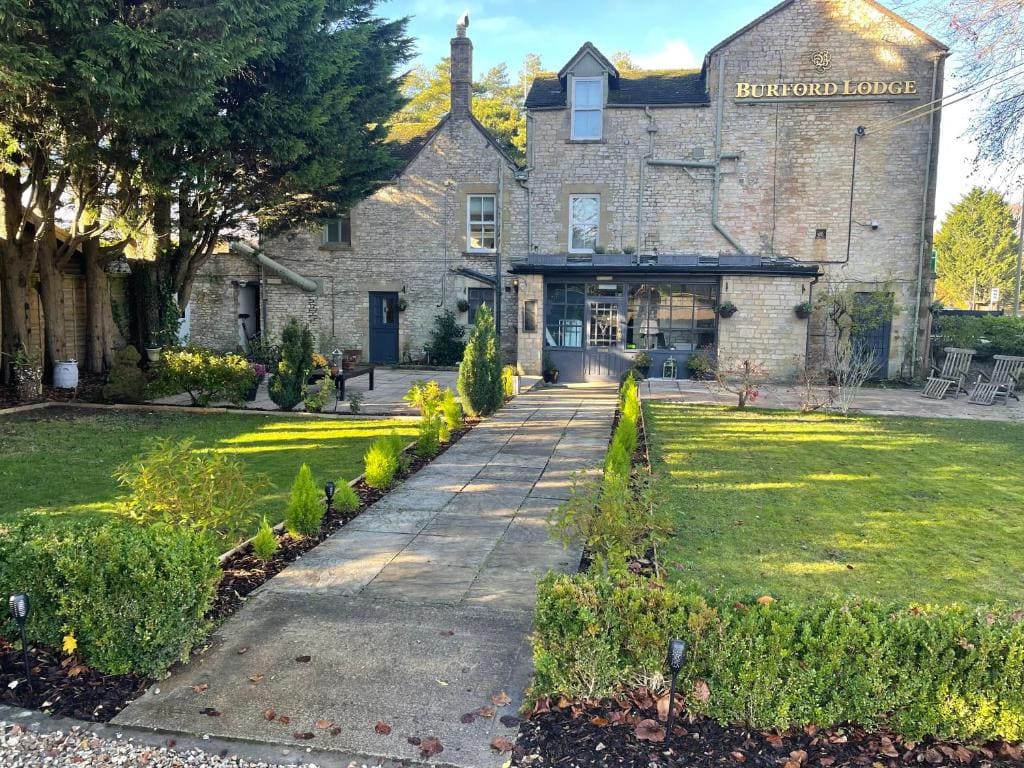 Burford Lodge - Adults only - Main view