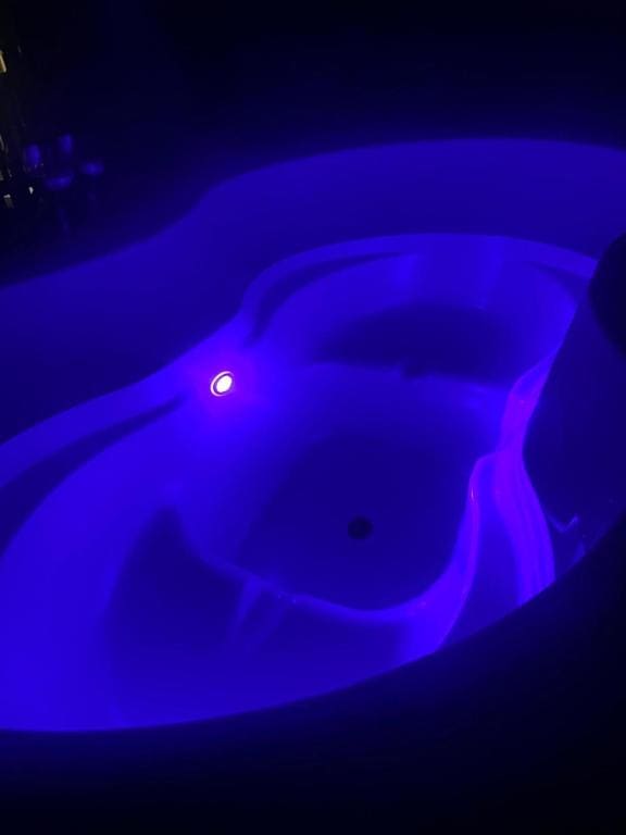 The Fells - Campsie Luxury Pods with hot tub - View 6