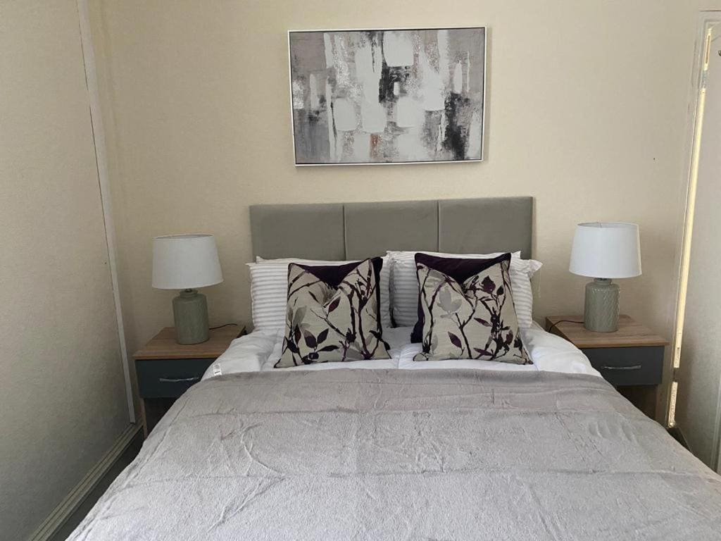 Chepstow House - View 5