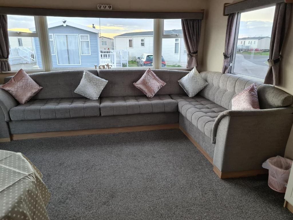Chris’s caravan - View 3