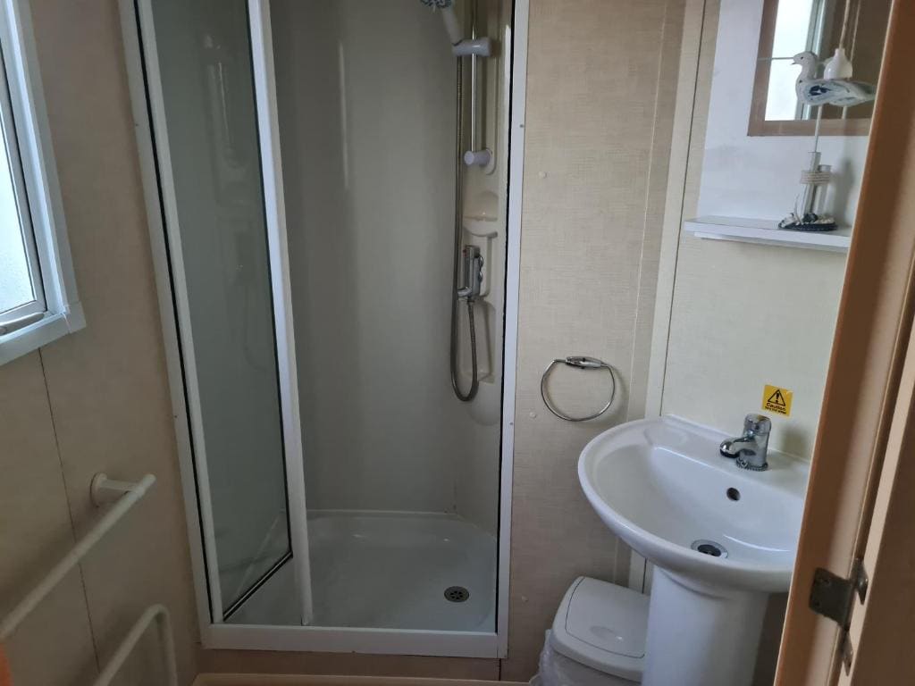 Chris’s caravan - View 5