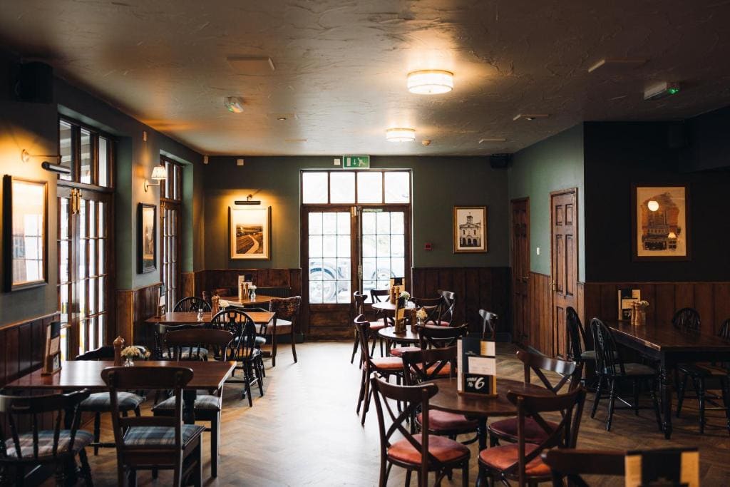 Coaching Inn - View 3