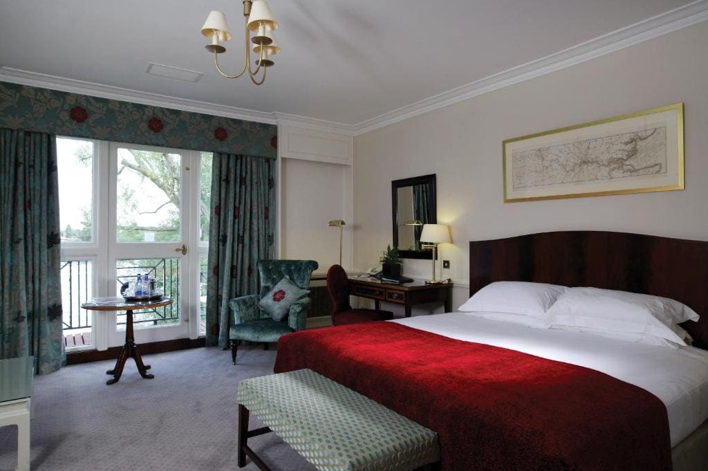 Macdonald Compleat Angler - View 6