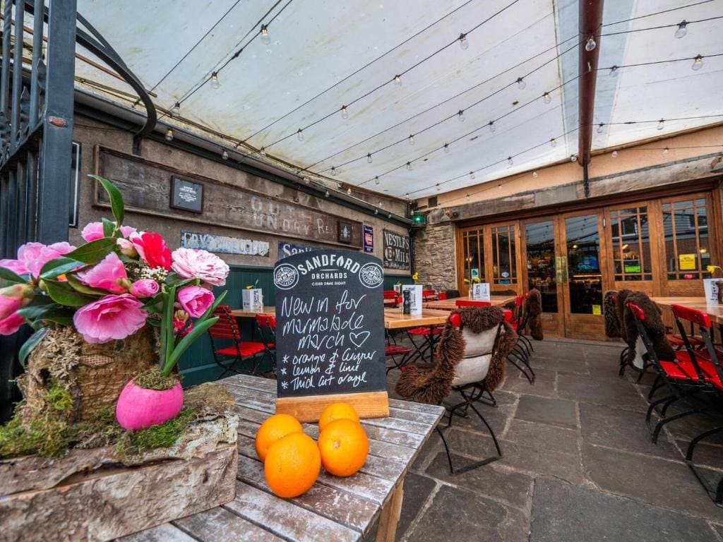 Cosy B&B with Parking Above Café Alf Resco - Weergave 5