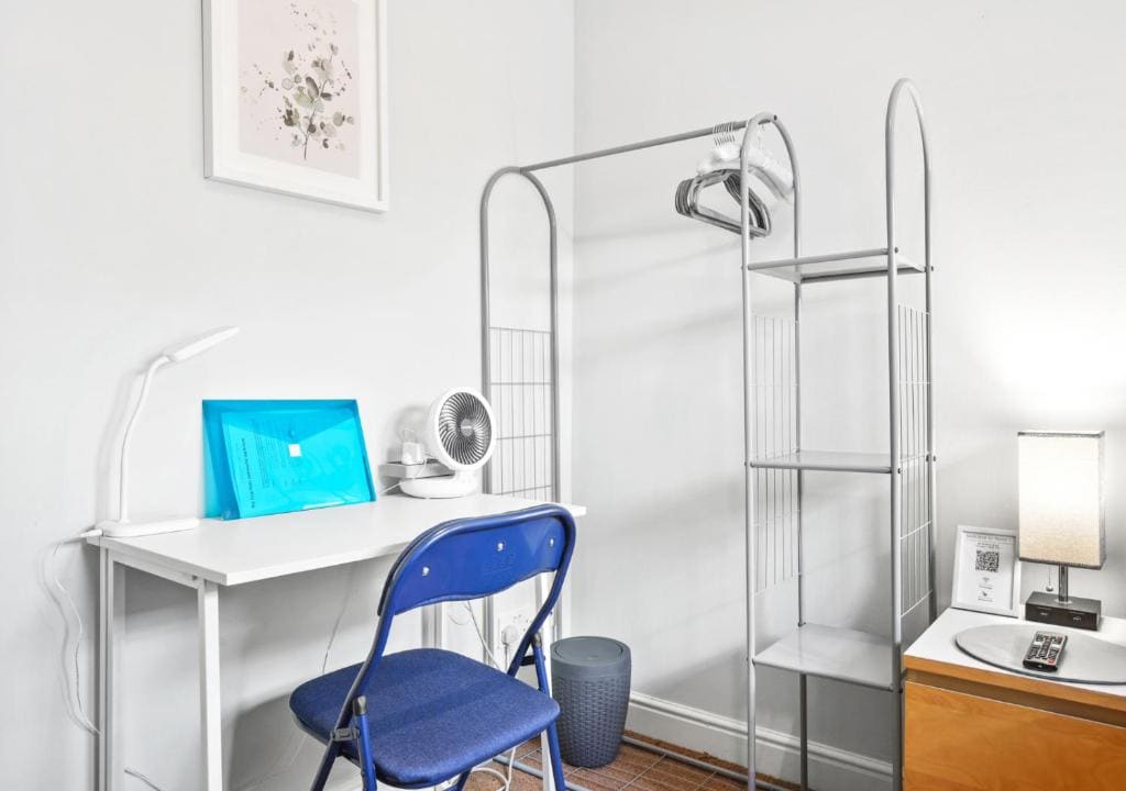 Cosy Clapham Retreat - 2 Min Walk To Tube - View 2