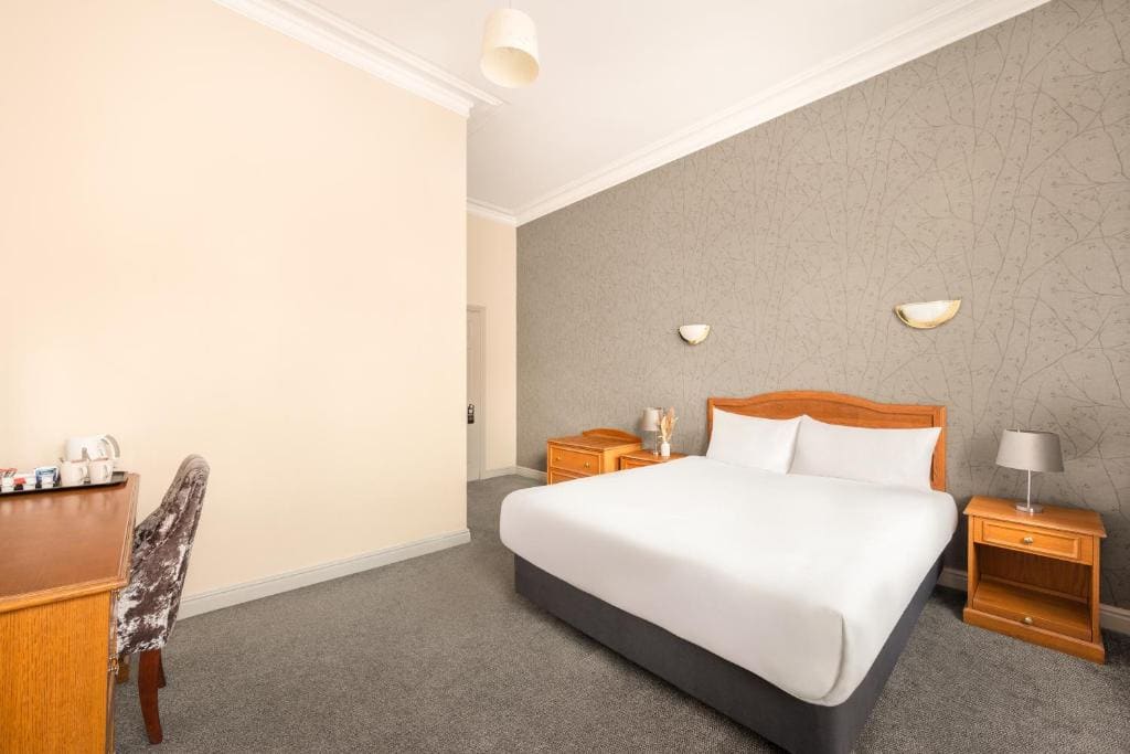 The County Hotel - View 2
