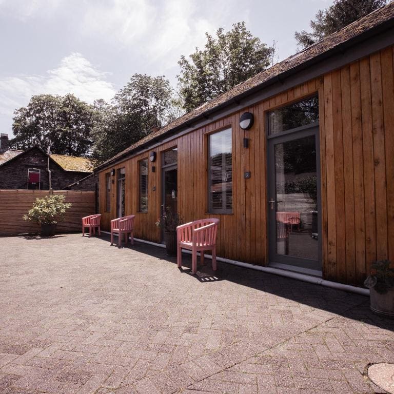 Tweedies Bar and Lodge - Main view