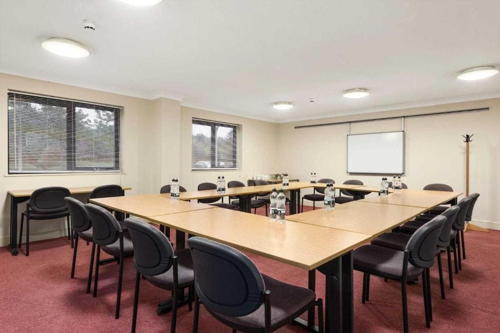 Days Inn Stafford - View 5