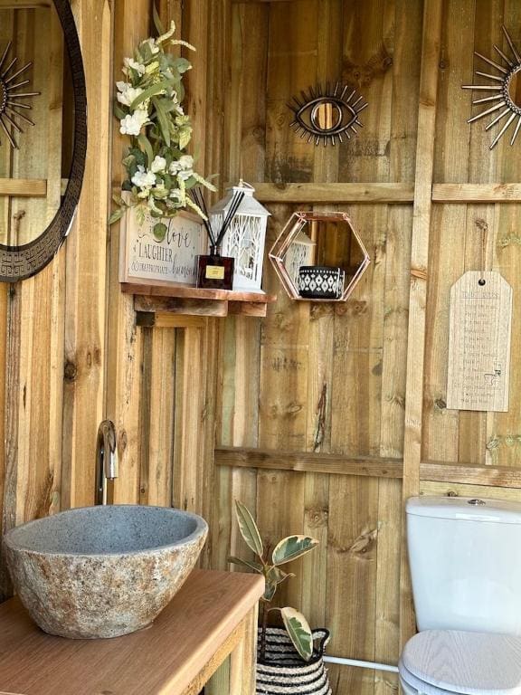 Deerstone Glamping-Boulsworth Hill Dome Hot tub - View 5