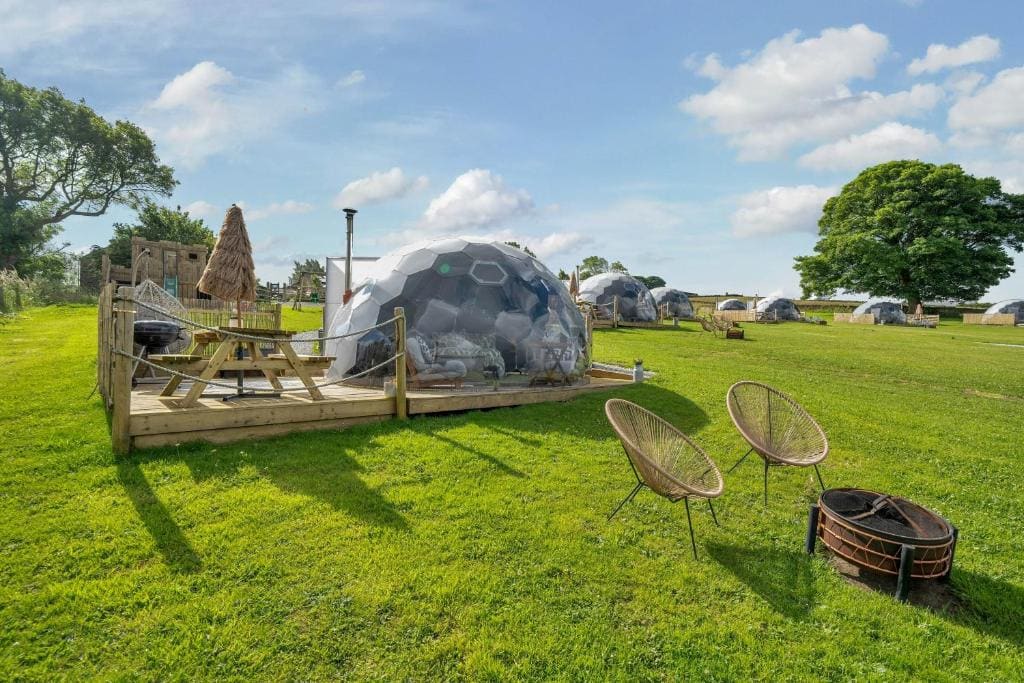 Deerstone Glamping-Boulsworth Hill Dome Hot tub - View 7