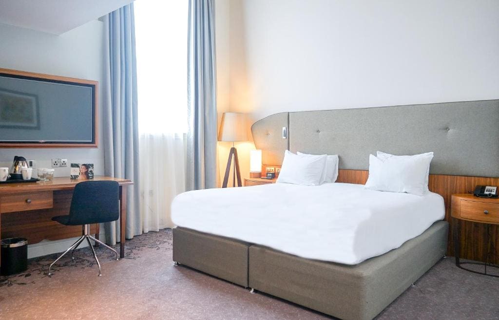 DoubleTree by Hilton Hotel & Spa Liverpool - View 7