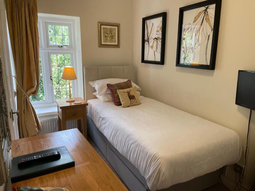 Easington Guest House - View 6