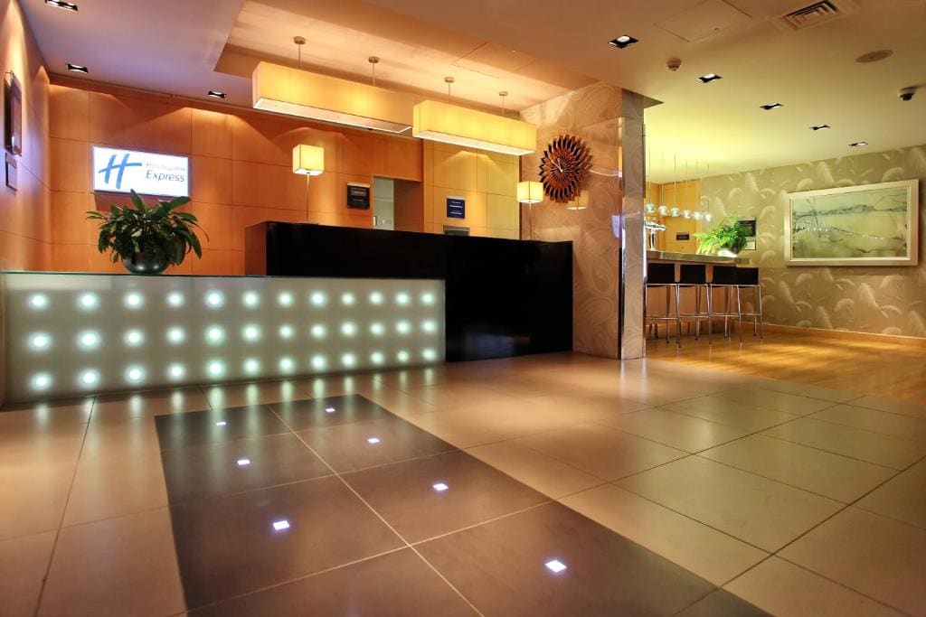 Holiday Inn Express Birmingham Redditch by IHG - View 5