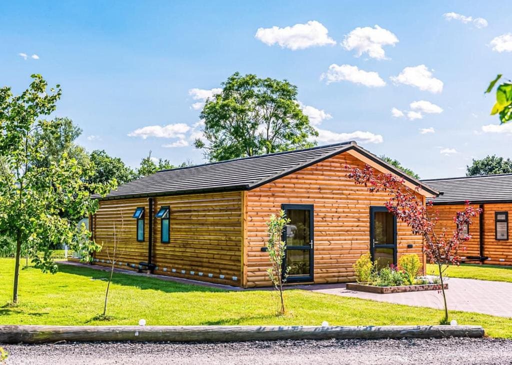 Flaxton Meadows Luxury Lodges - View 2