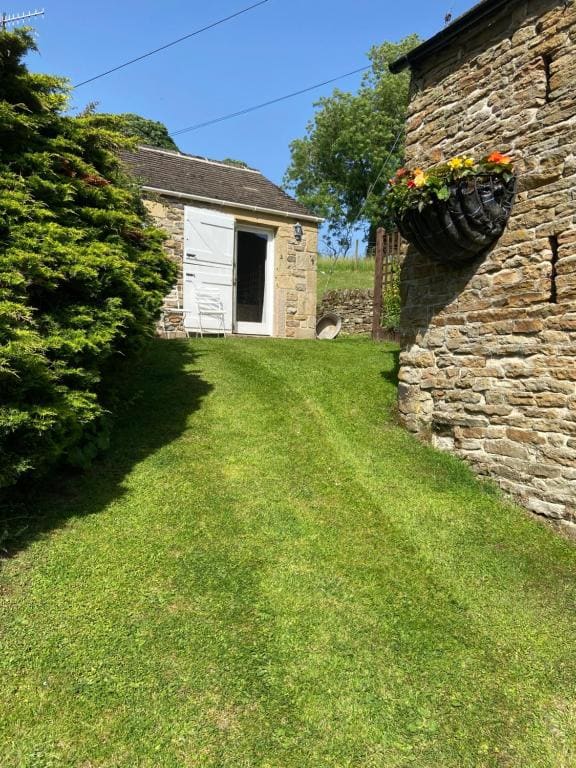 Garden Room - View 7