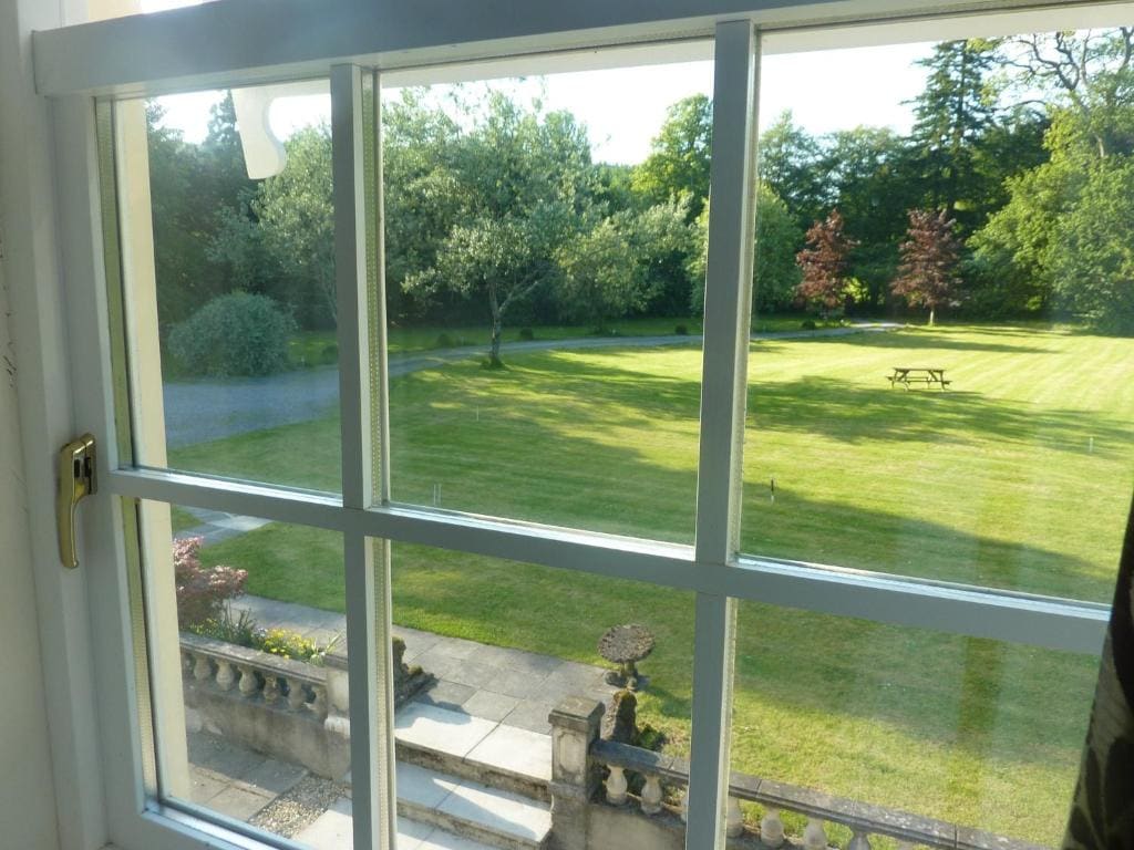 Glangwili Mansion - Luxury 5 star Bed & Breakfast - View 2
