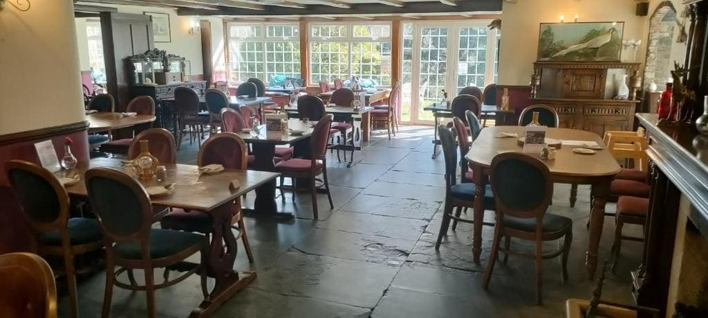 Great Trethew Manor Hotel & Restaurant - View 4