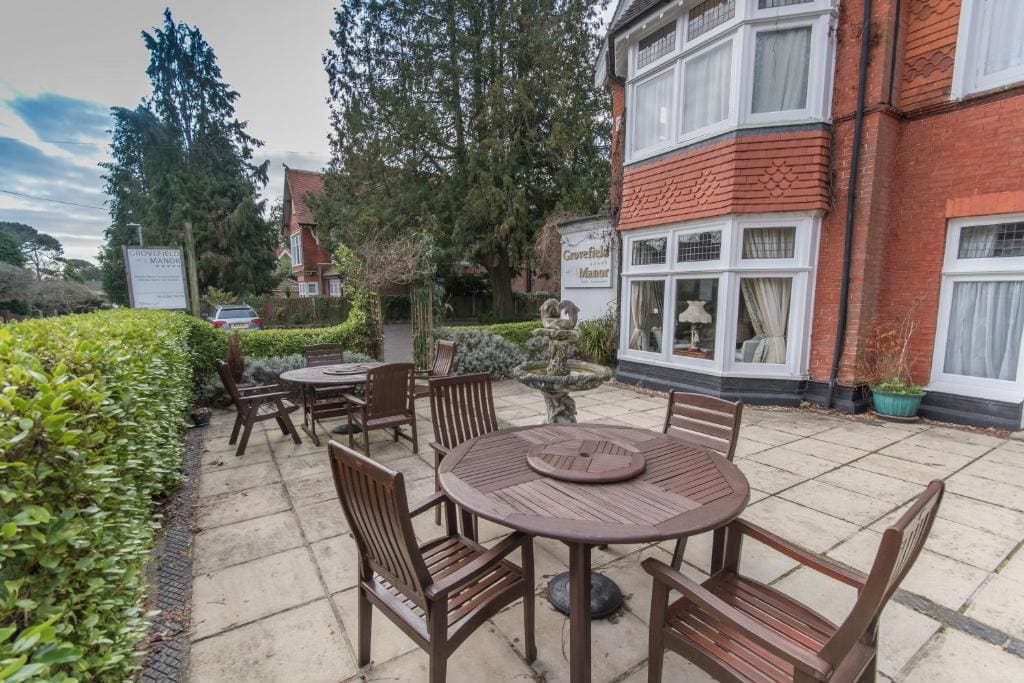 Grovefield Manor - View 4
